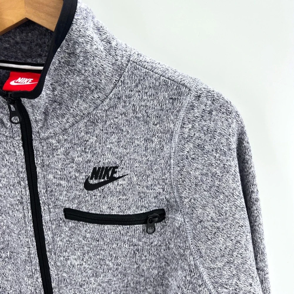Nike Full Zip Sweater Fleece Jacket Womens Size L Grey Polyester Warm Athleisure